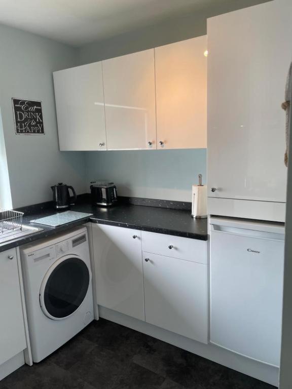 Seaview Apartment With Parking 埃克斯茅斯 外观 照片